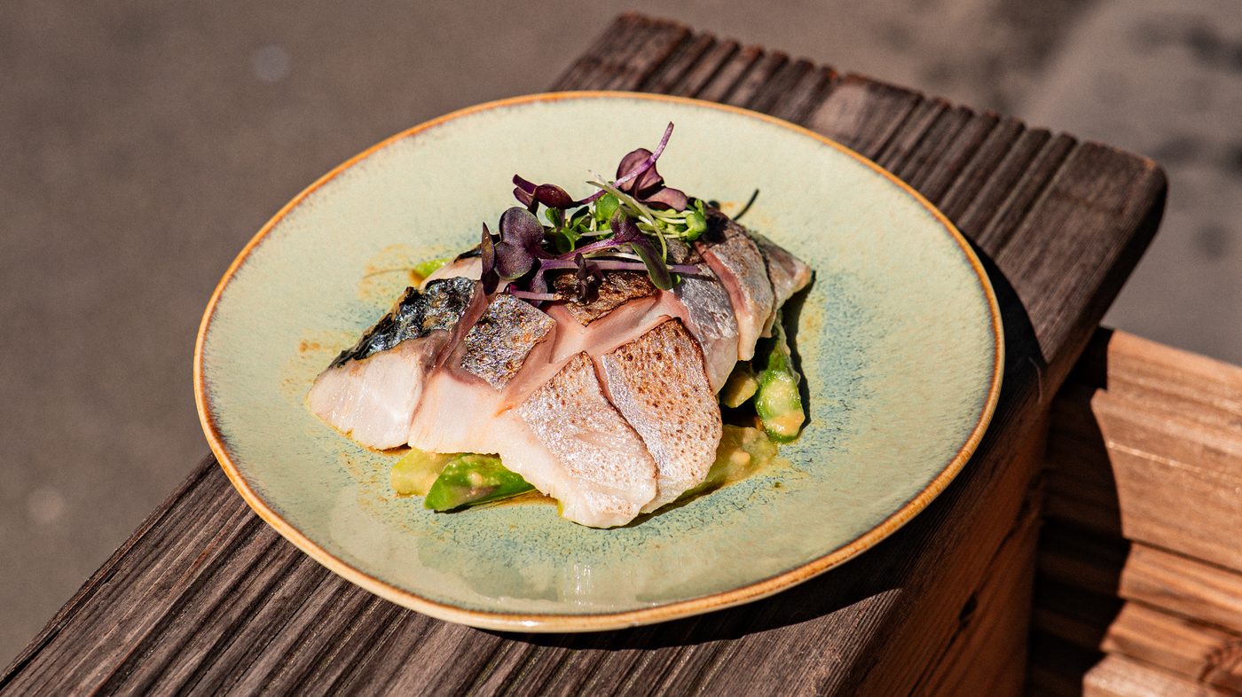 Poisson du marché grillé